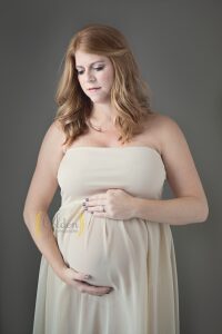 Lake County Maternity photographer