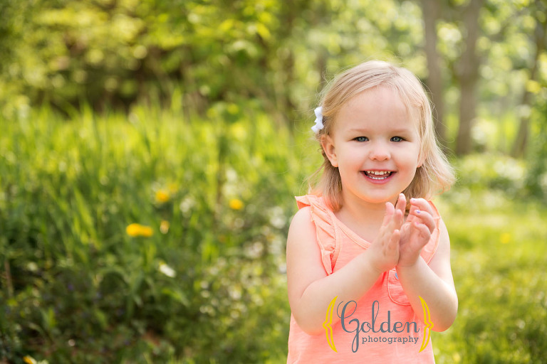 outdoor child photographer Lake Zurich, IL