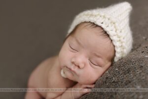 Lake County's best newborn photographer