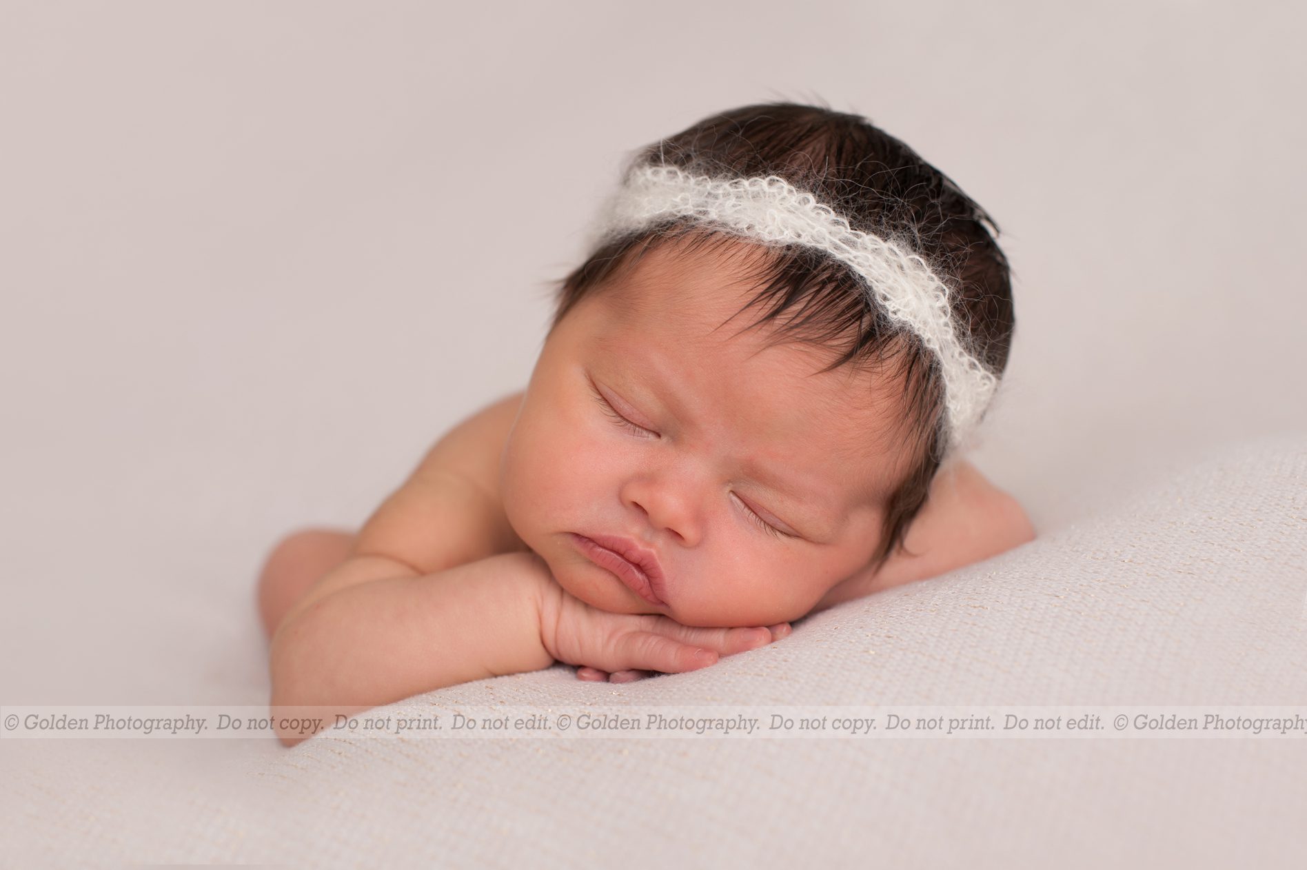 Grayslake, IL newborn photographer