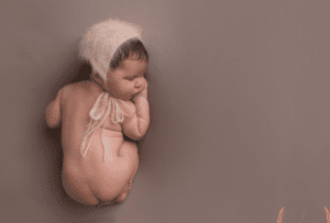 Illinois fine art newborn photographer