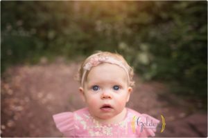 portrait of girl outdoors in Lake County IL