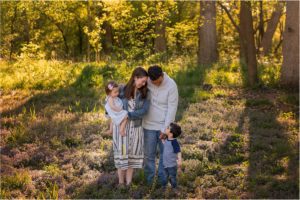 family of four in Lake Zurich IL preserve